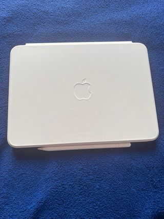 iPad 10ª Gen 256GB + Teclado y Lápiz