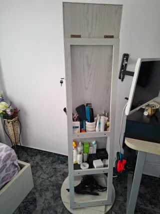 Armario joyero espejo giratorio