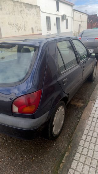 Ford Fiesta 2001