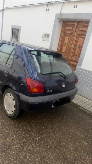 Ford Fiesta 2001