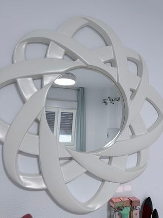 Espejo decorativo blanco