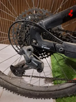 Bicicleta Eléctrica Cube Stereo Hybrid 120 Pro.