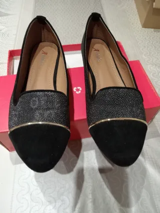 Manoletinas negras talla 40