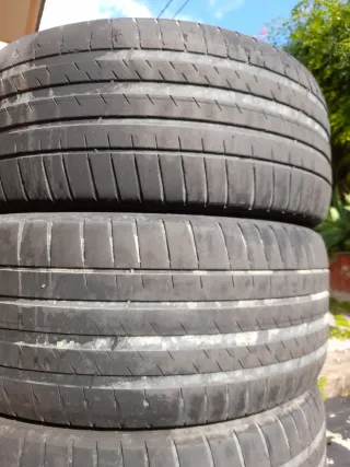 Neumaticos Michelin 235/45 R18,