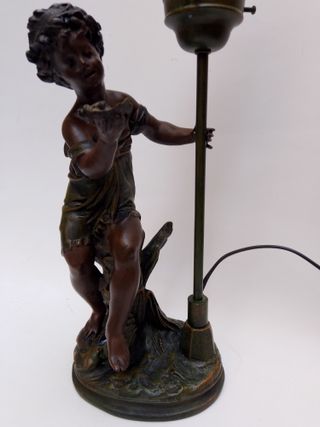 Lampara de mesa A. Moreau