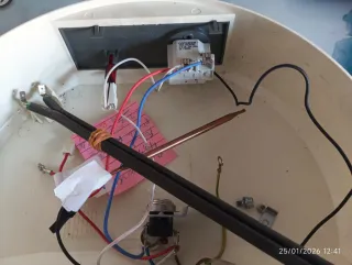 Carcasa Termo Eléctrico Saunier Duval