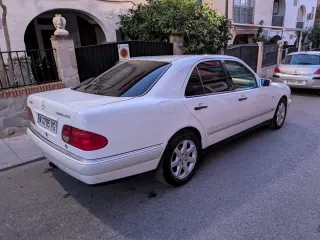 Mercedes-Benz Clase E 1998