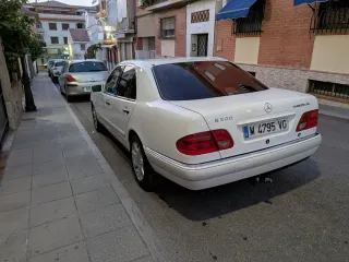 Mercedes-Benz Clase E 1998