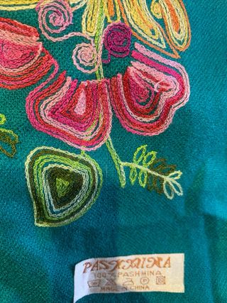Pashmina bordada floral