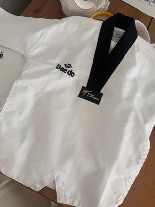 Pack Taekwondo Casco, Protecciones, chaleco...