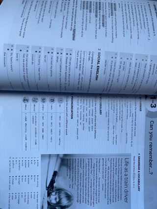 Libro English File B1 5th Ed.