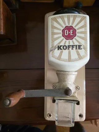 Molinillo de café D·E Koffie vintage