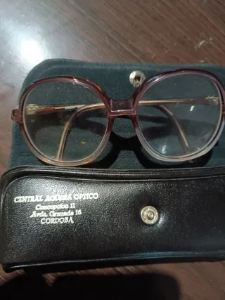 Gafas de vista antiguas montura redonda