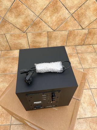 Jamo SUB 210 Subwoofer Negro