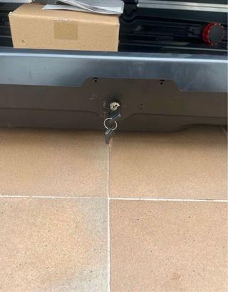 Cofre de techo CRUZ negro brillante