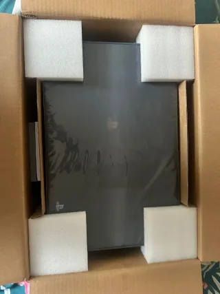 Consola PS4 Pro Edición Limitada 500 Millones