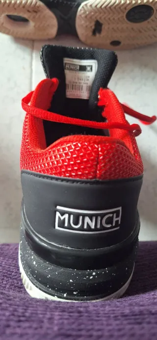 Zapatillas Munich Padel Talla 42