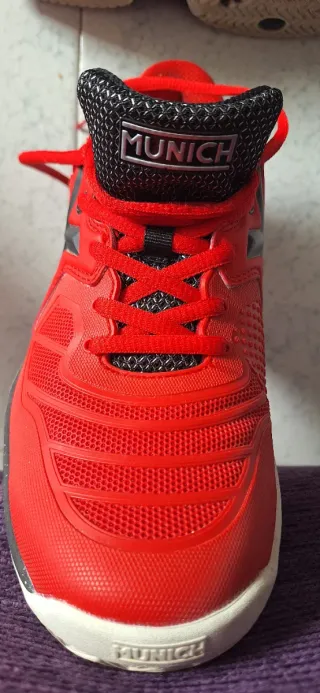 Zapatillas Munich Padel Talla 42