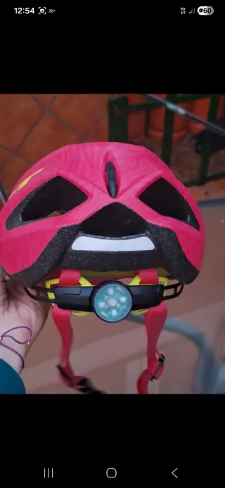 Casco de bicicleta MET rosa