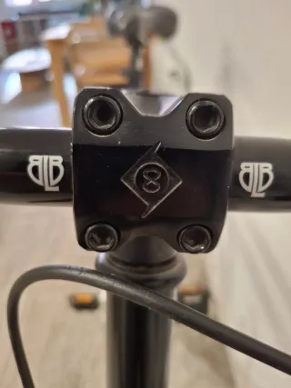 Bicicleta Fixie Negra - Ruedas Beige