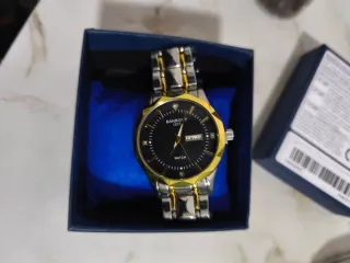 Reloj BANBOY Negro y Dorado