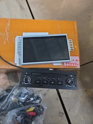 Pantalla y Radio Coche Citroen