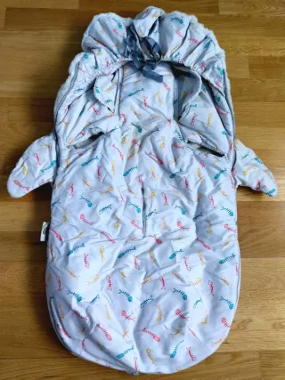 Saco de silla Baby Bites sardinas.