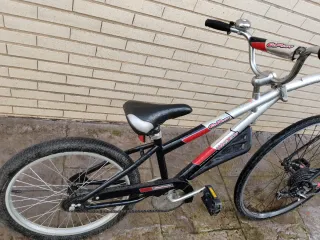 Remolque tándem infantil para bici