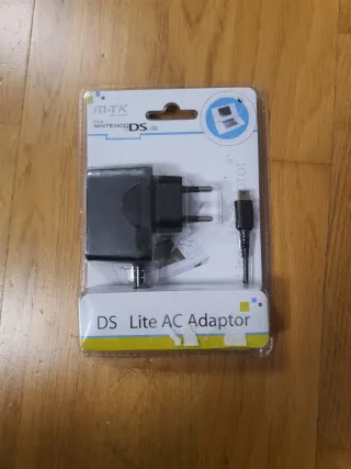 Cargador Nintendo DS Lite m-TK
