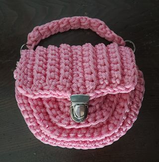 Borsetta rosa a uncinetto per donna e bambina