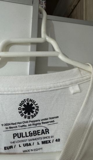 Camiseta Pull&Bear Estampado Chili Peppers