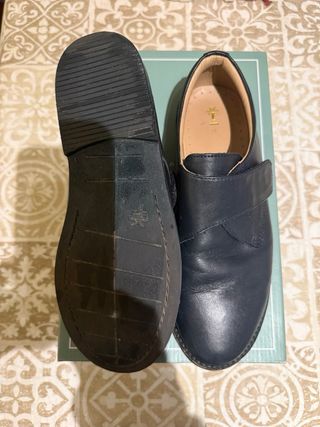 Zapatos colegiales/comunión azul talla 36