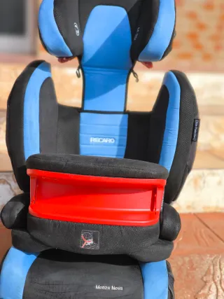 Sillita Recaro modelo Monza Nova con Isofix Azul