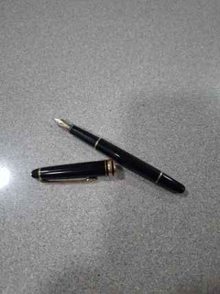 Pluma y bolígrafo Montblanc