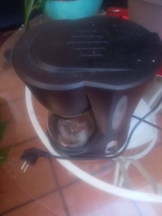 Cafetera Eléctrica Negra