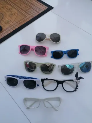 Conjunto de gafas para carnaval