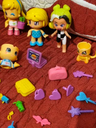 Lote de figuras y accesorios Pinipon