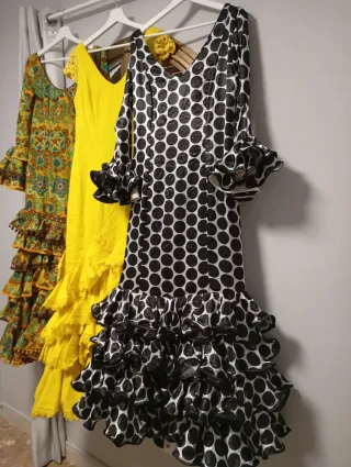 Traje Flamenca Volantes Tallas 38/40.