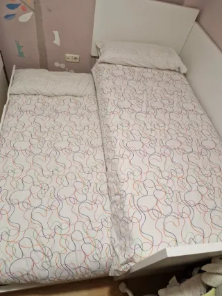 Cama nido blanca con cama supletoria de IKEA
