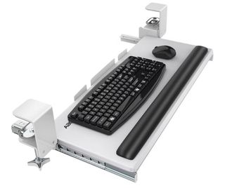 Bandeja extraíble / soporte para teclado.