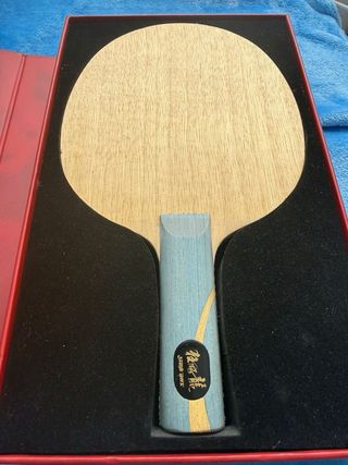 Raqueta Ping Pong DHS Hurricane Long