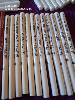 Lote 101 piezas maquillaje