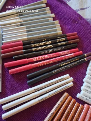 Lote 101 piezas maquillaje