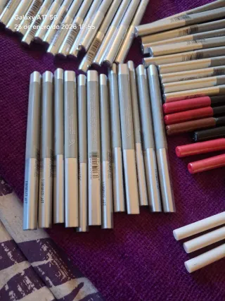 Lote 101 piezas maquillaje