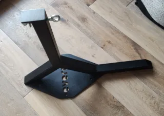 Soporte de pared para saco de boxeo