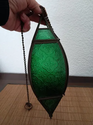 Lámpara portavelas de cristal verde