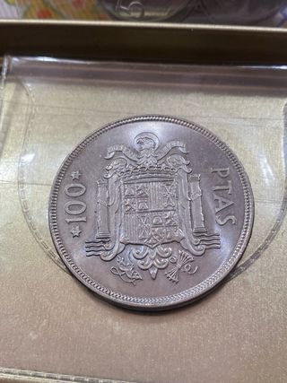 66 Monedas Españolas: 1, 10, 100 Pesetas y 10 cent