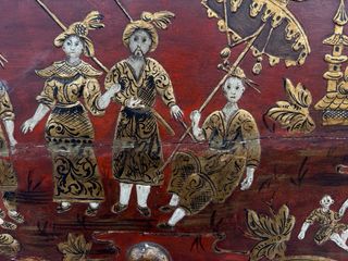 Cabecero Chino Lacado Rojo y Dorado