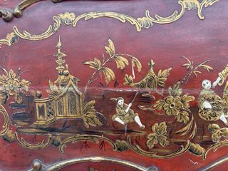 Cabecero Chino Lacado Rojo y Dorado