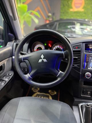 Mitsubishi Montero 3.2D